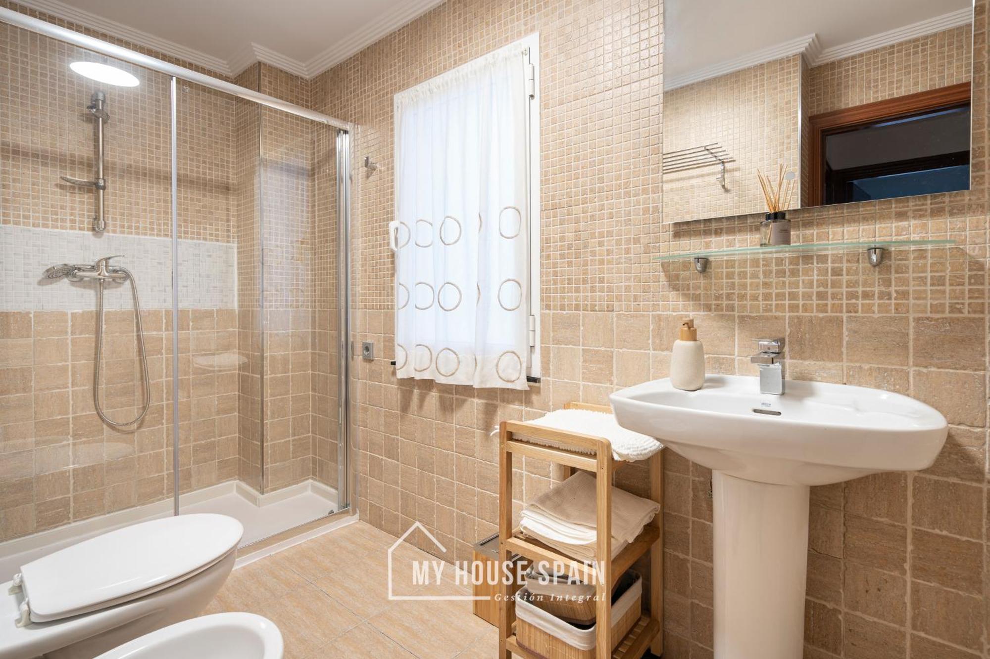 Myhousespain - Unico Piso Cerca De La Playa Gijón Eksteriør billede